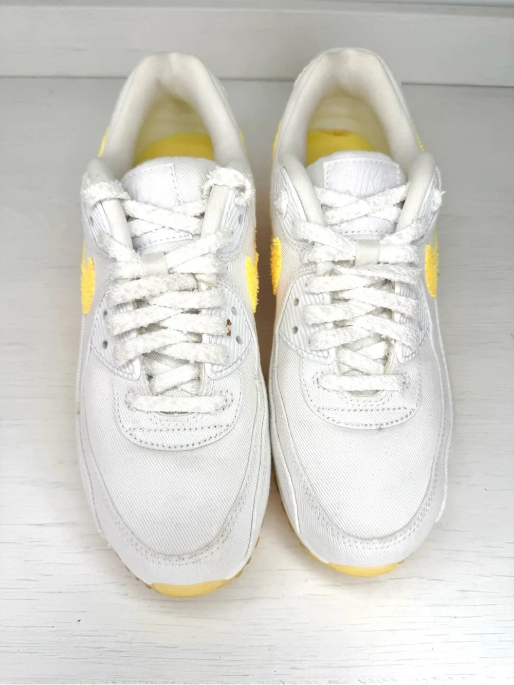 Nike Air Max 90 Citrus Pulse White Yellow Shoes Women's Size 7.5 VGUC